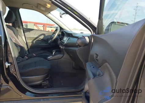 2018 Nissan Kicks S z USA, uszkodzony, nr VIN 3N1CP5CU7JL525228